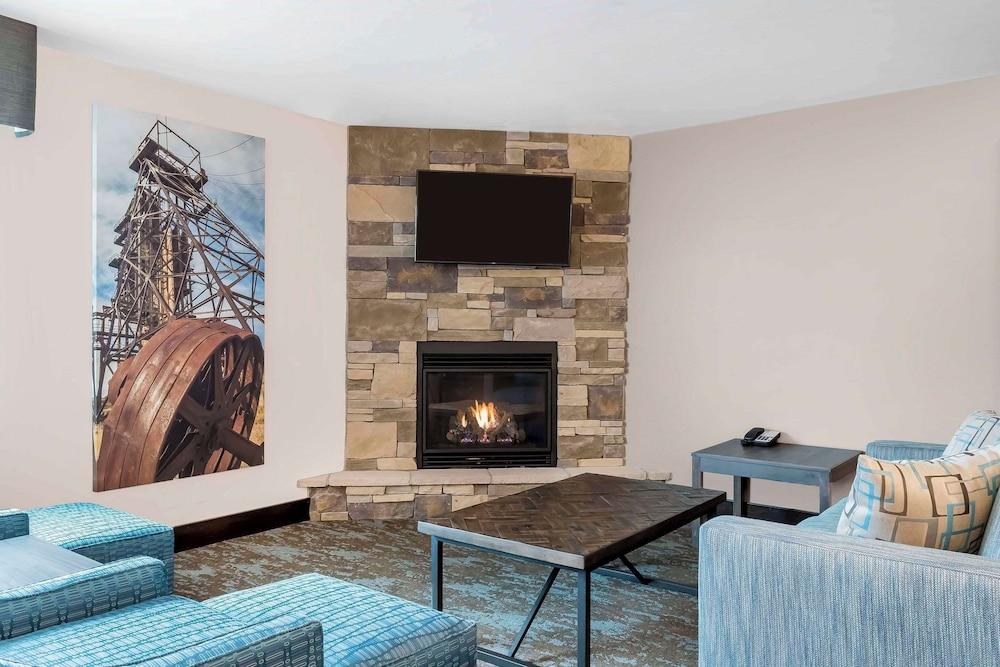Copper King Convention Center, an Ascend Collection Hotel photo 14