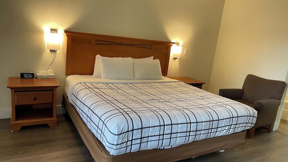 Morgan Inn And Suites photo 22
