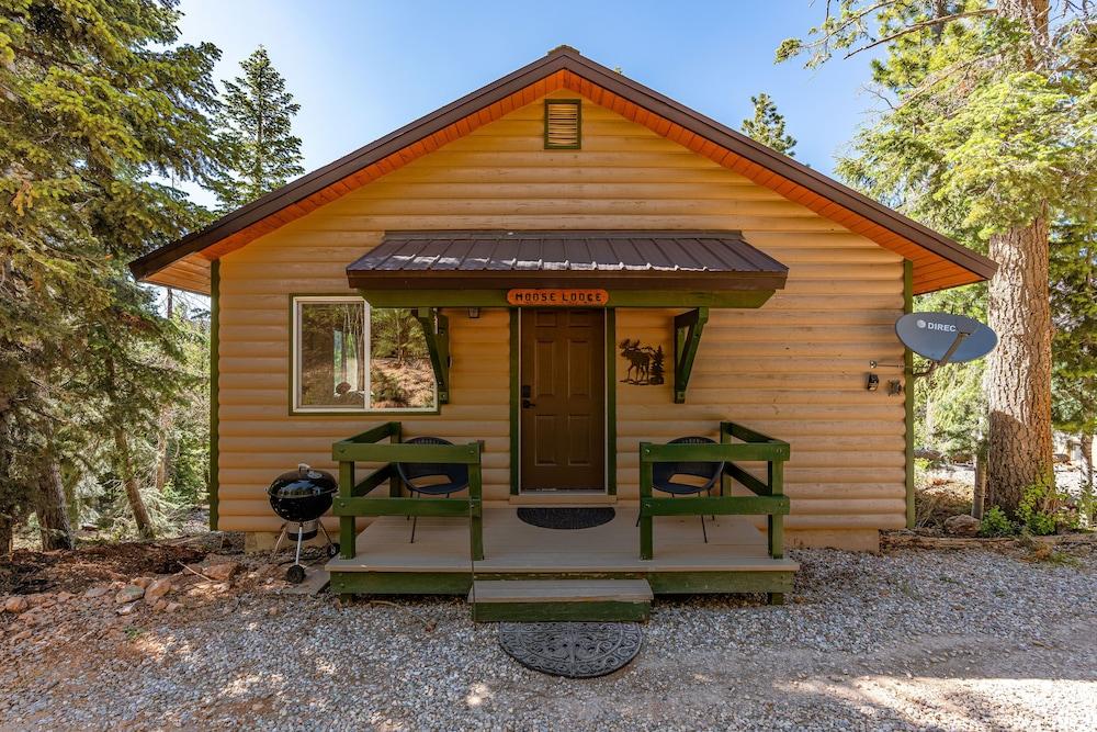 Duck Creek Village Inn photo 64