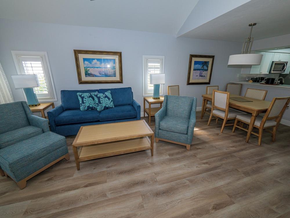 Shell Island Beach Club photo 9
