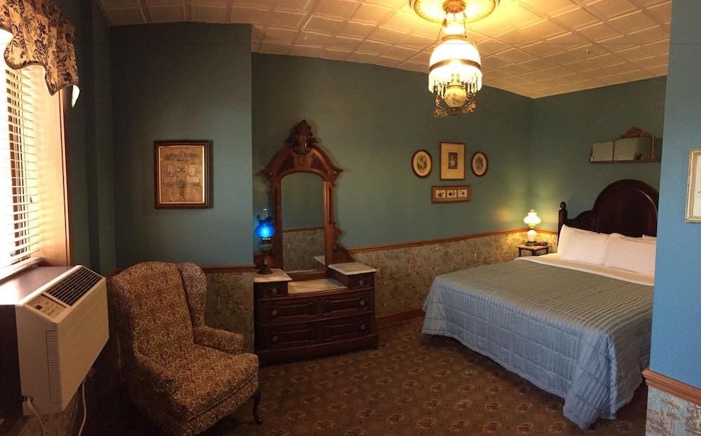 Hotel Millersburg photo 26