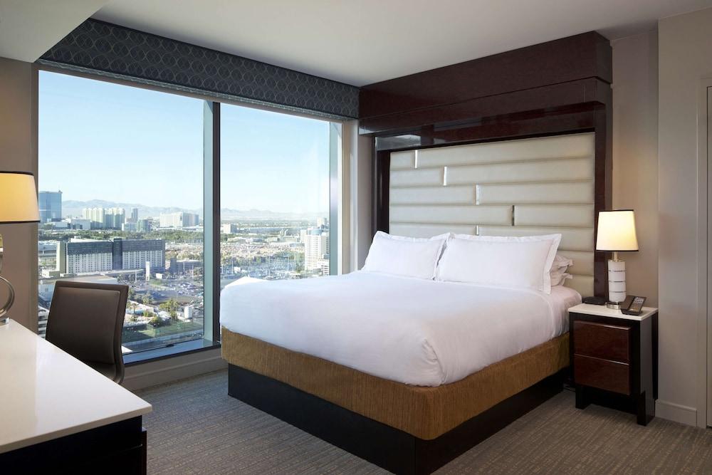 Hilton Grand Vacations Club Elara Center Strip Las Vegas photo 24