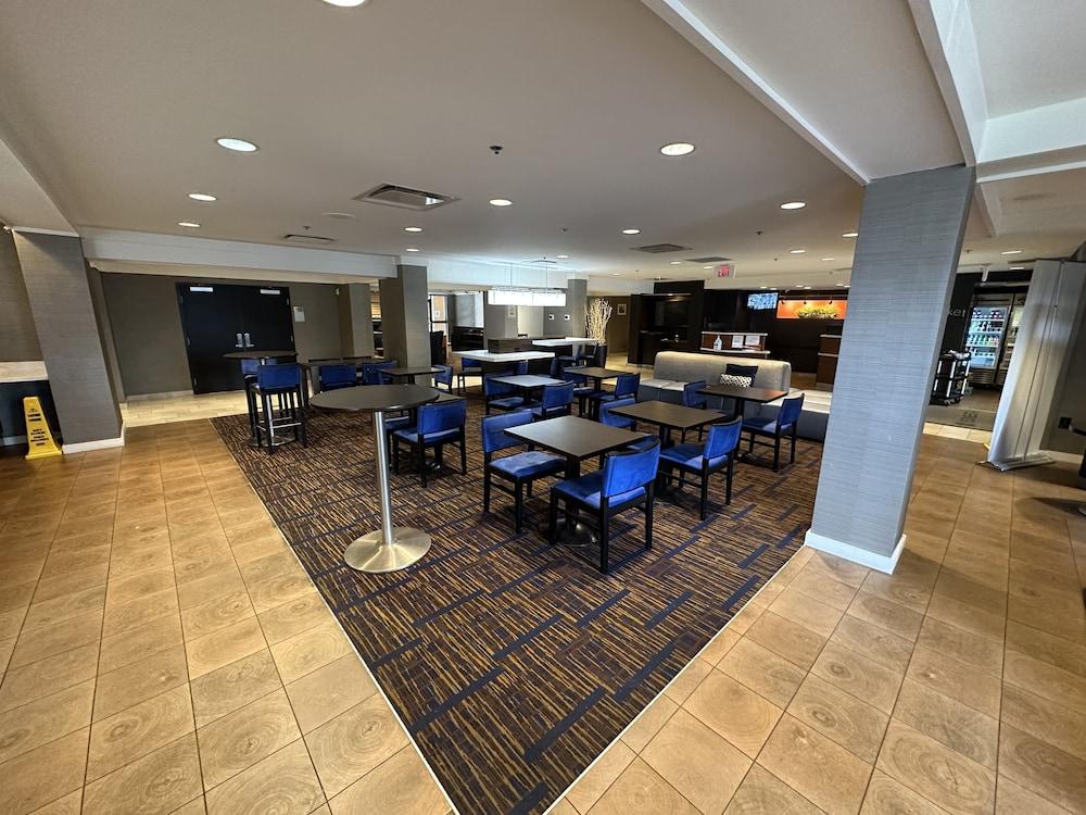 Sonesta Select Durham Research Triangle Park photo 14