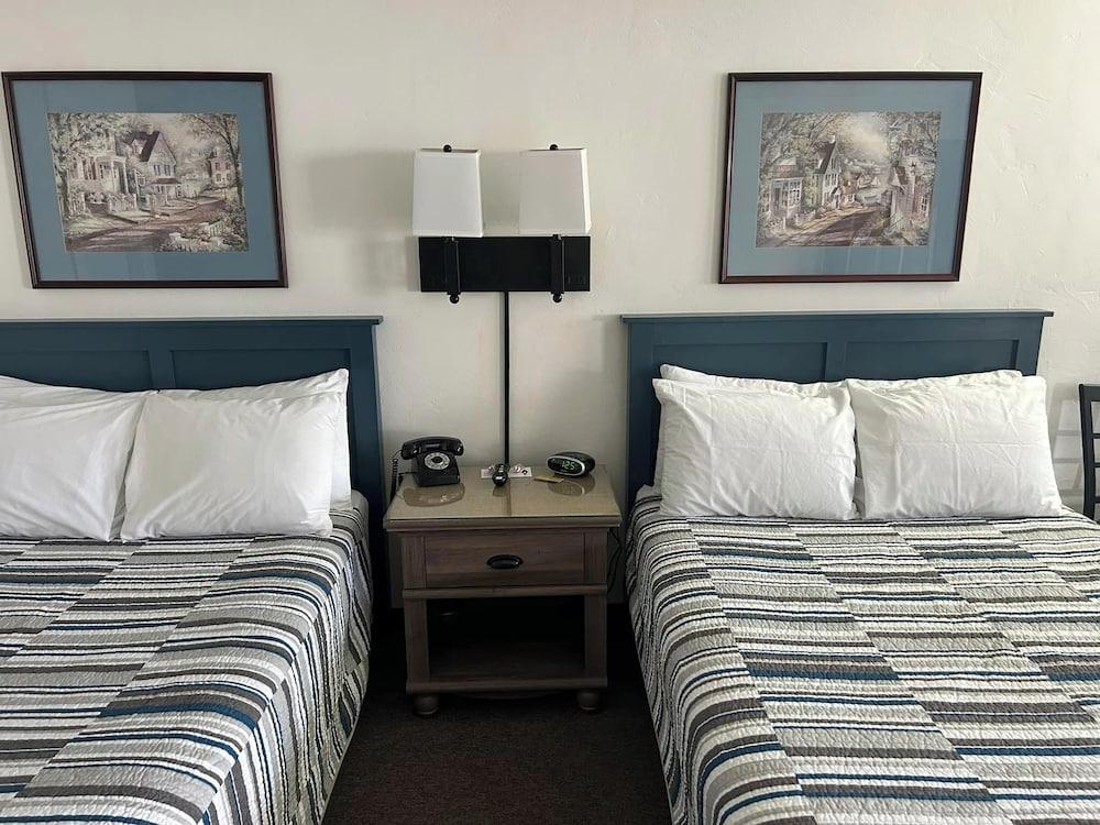 Upper Delaware Inn photo 6