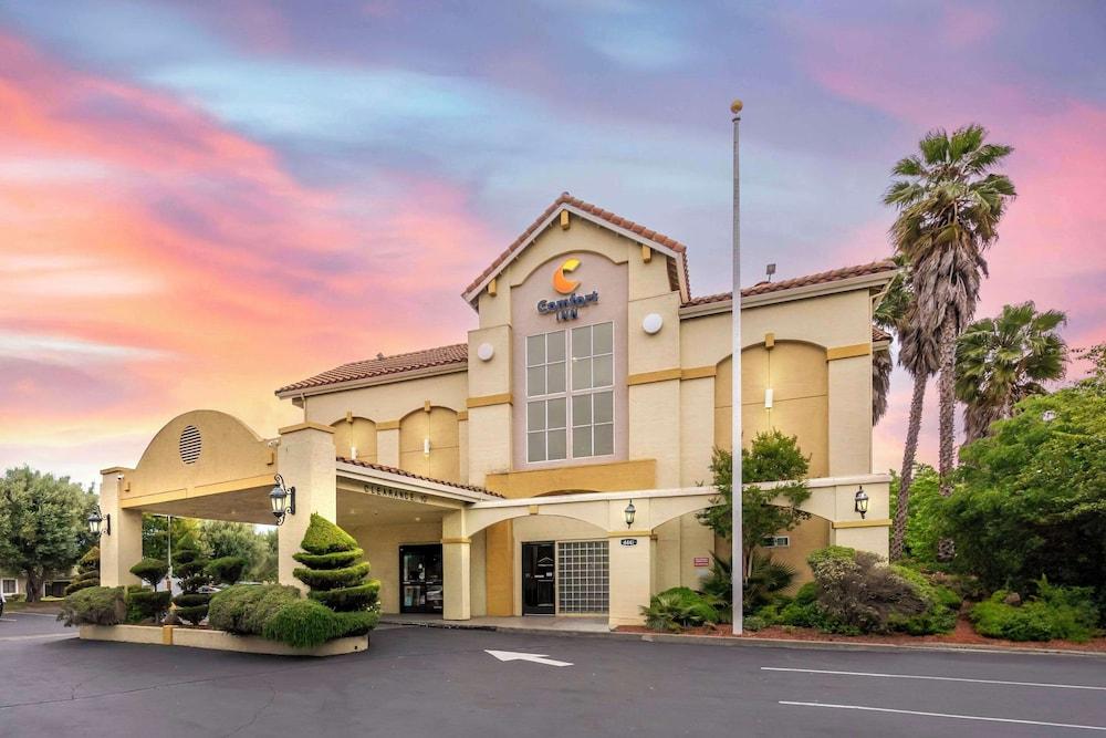 Comfort Inn Fairfield Napa Valley Area photo 1