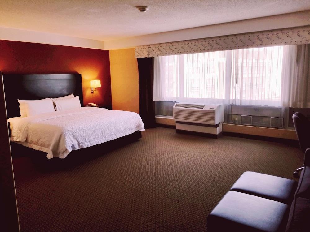 Hampton Inn & Suites Boston Crosstown Center photo 46