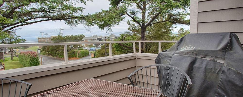 The Waves/The Argonauta Inn/The White Heron Lodge photo 75