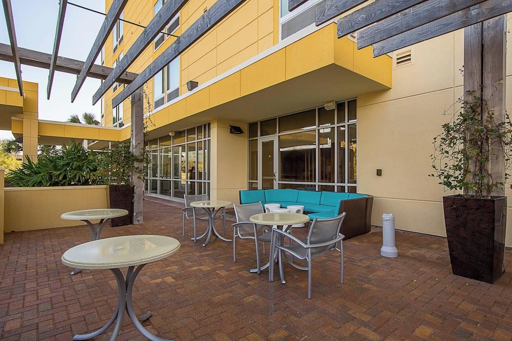 SpringHill Suites by Marriott Tampa North/I 75 Tampa Palms photo 5