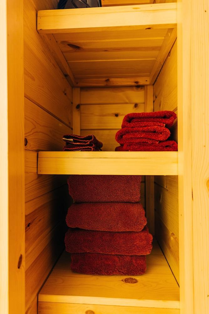 Rustic Ridge Cabins, Charming Retreat (3 Options!) photo 25