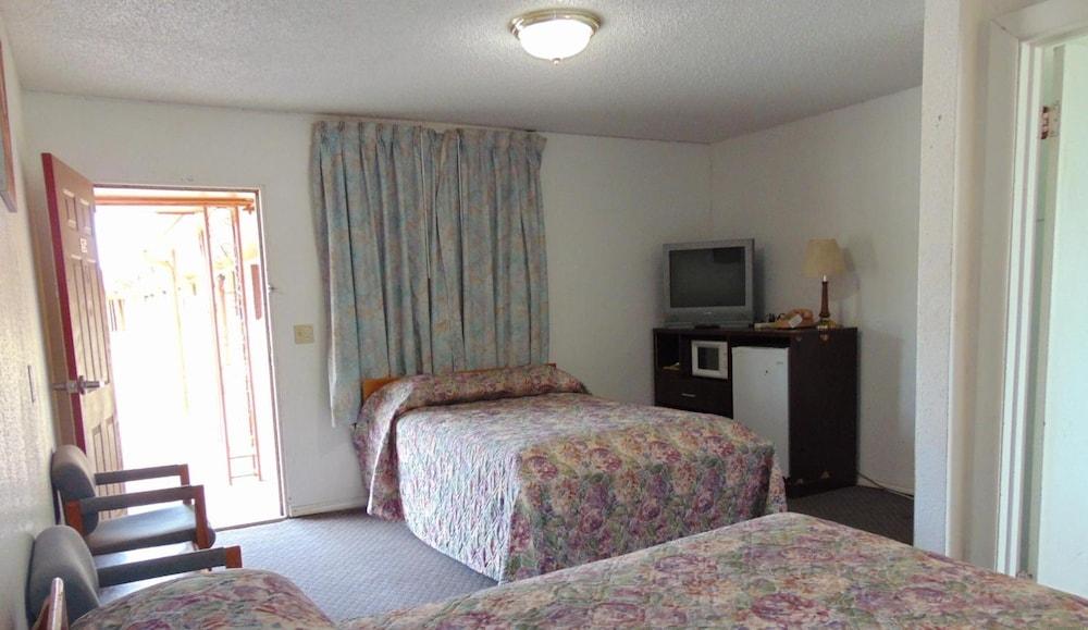 Heritage Budget Inn Hwy 84 photo 15