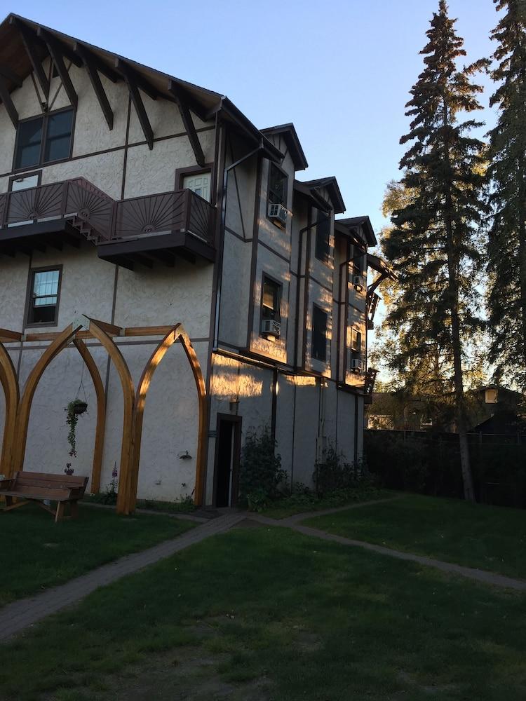 Abbey Archway Inn photo 2