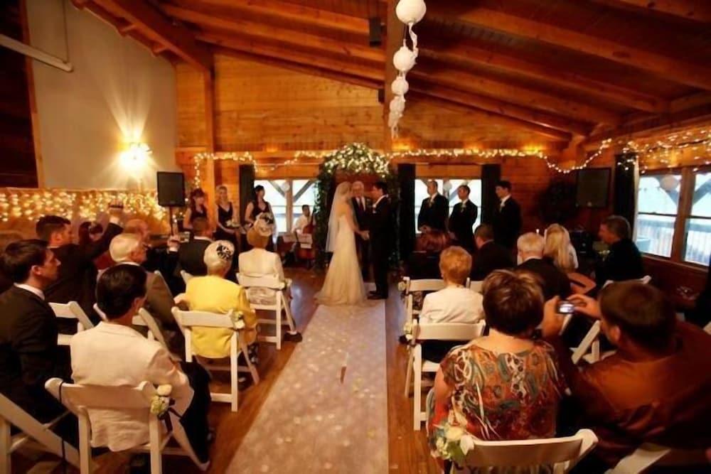 Cliffview Resort photo 16