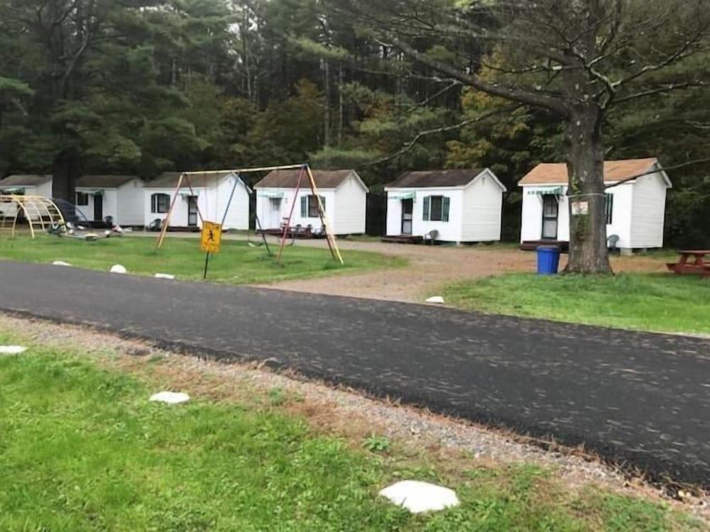 Catskill Motor Court Motel photo 51