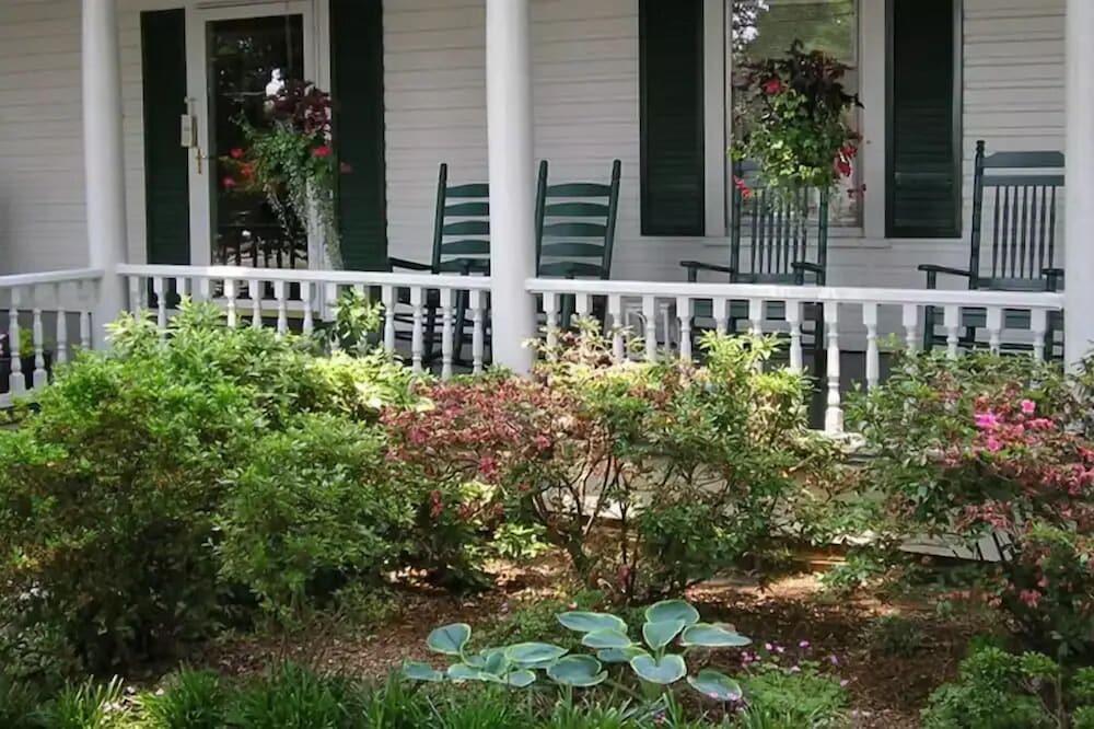 The Rosemary House photo 11