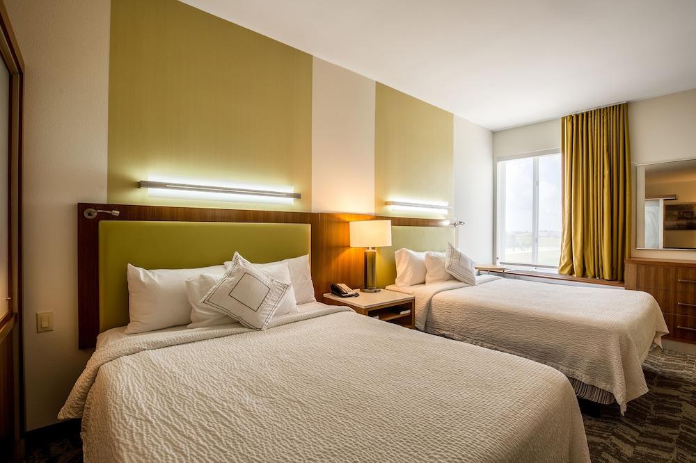 SpringHill Suites by Marriott-Houston/Rosenberg photo 4