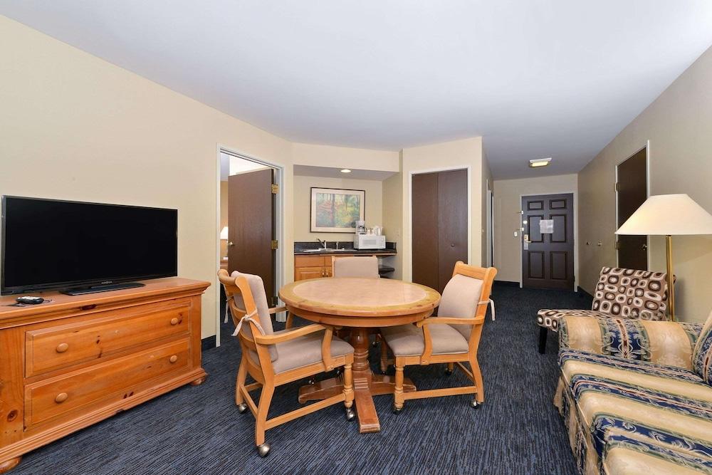 Haven Hotel photo 6
