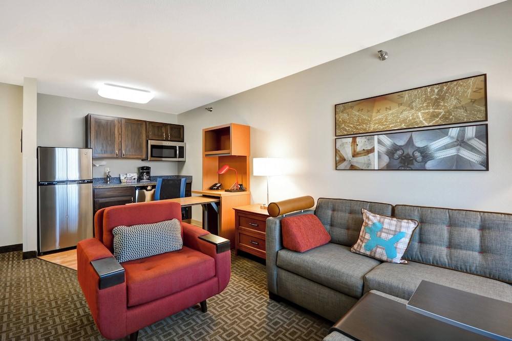 TownePlace Suites by Marriott Sioux Falls photo 1