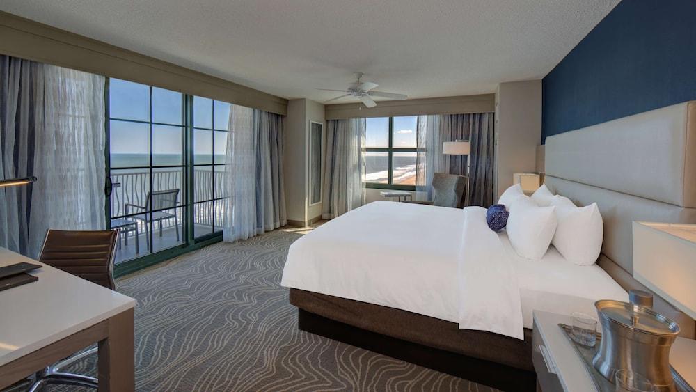Hilton Virginia Beach Oceanfront photo 40