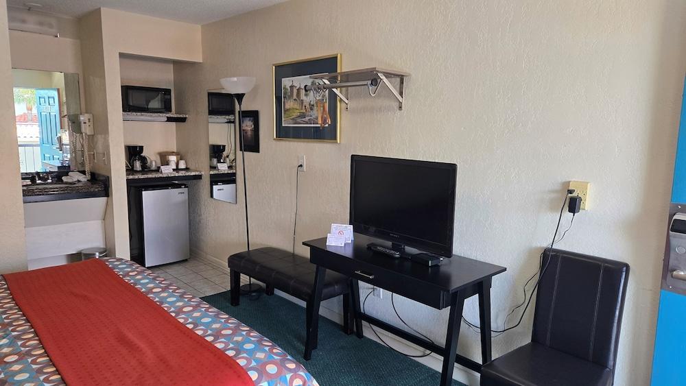 Merida Inn and Suites photo 6