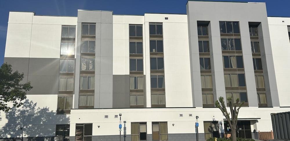 Homewood Suites by Hilton Tulsa South Medical District photo 27