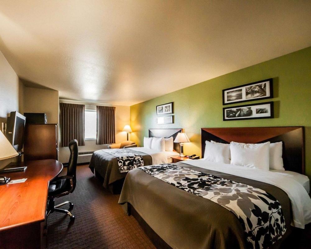 Sleep Inn & Suites Shamrock photo 18