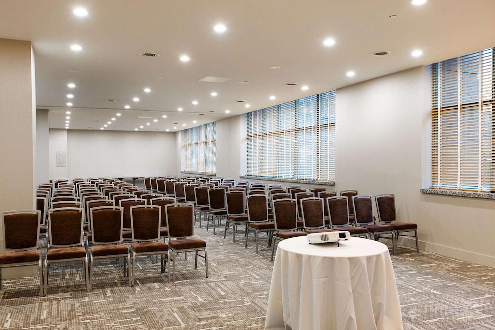 Inn at the Colonnade Baltimore - a DoubleTree by Hilton photo 32