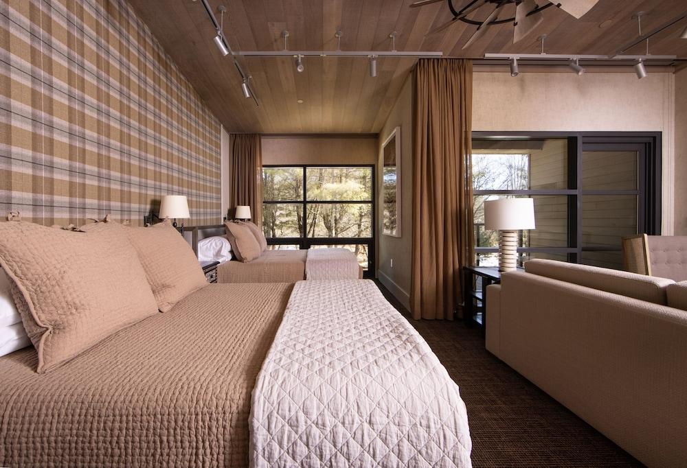 The Bradstan Boutique Hotel photo 2