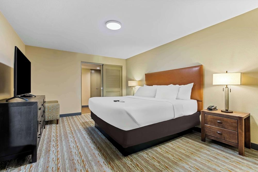Best Western Downtown Casper Hotel photo 21