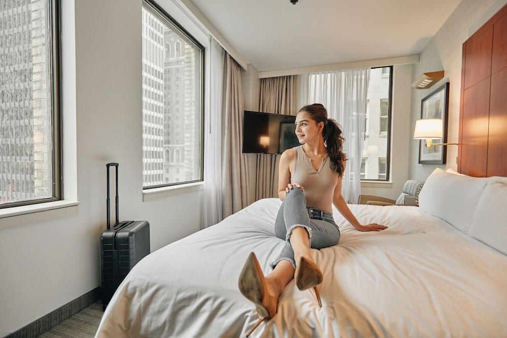 Central Loop Hotel photo 17