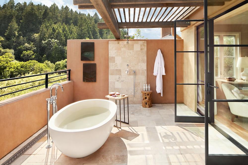 Auberge Du Soleil photo 10