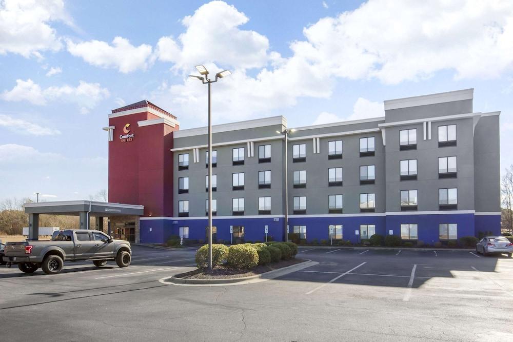 Comfort Suites Wilson I-95 photo 30