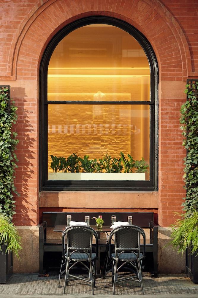The Mercer photo 31