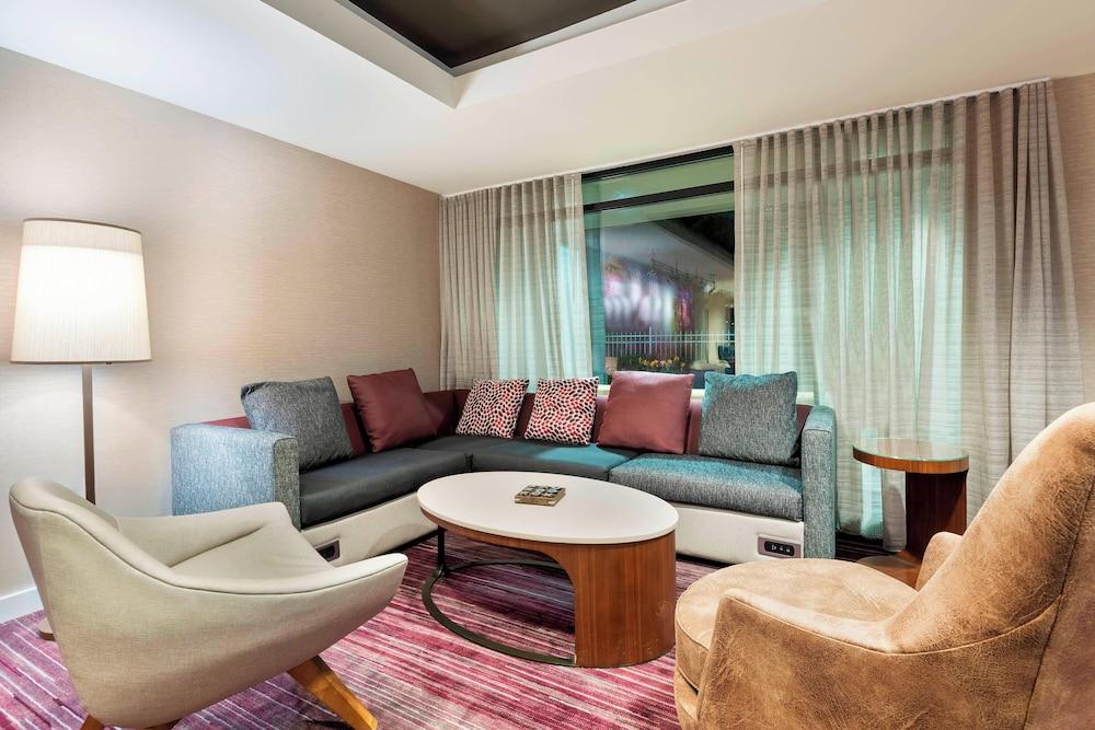 Courtyard by Marriott Asheville photo 41