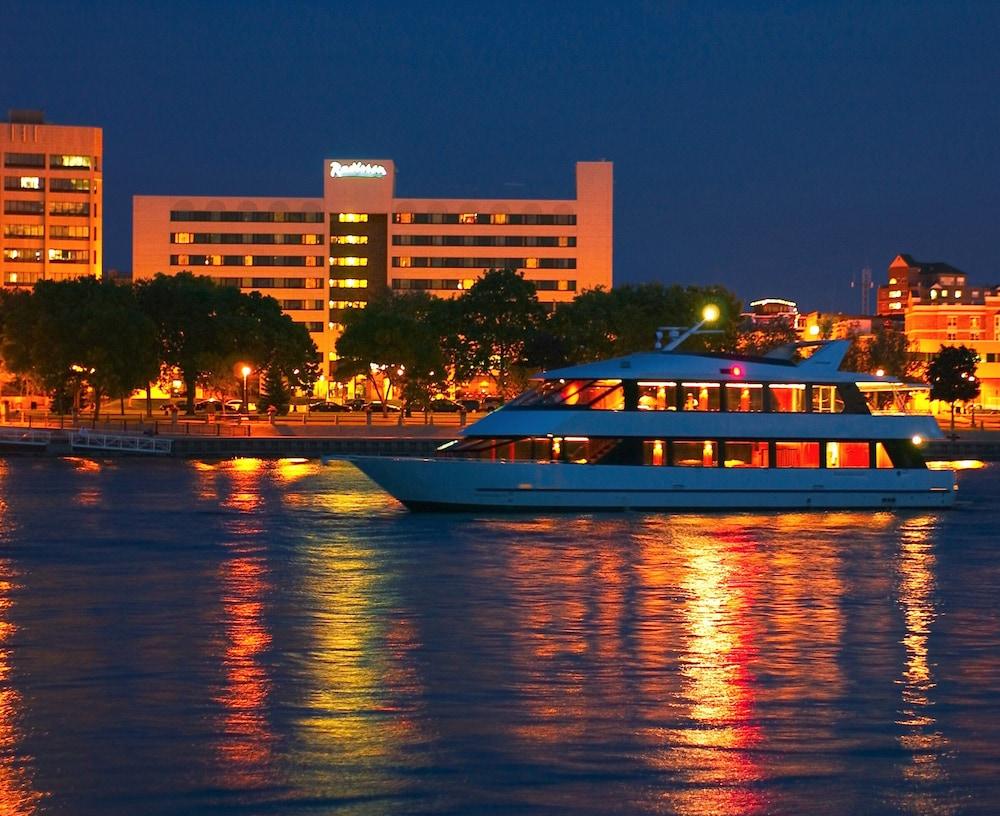 Radisson Hotel La Crosse photo 8