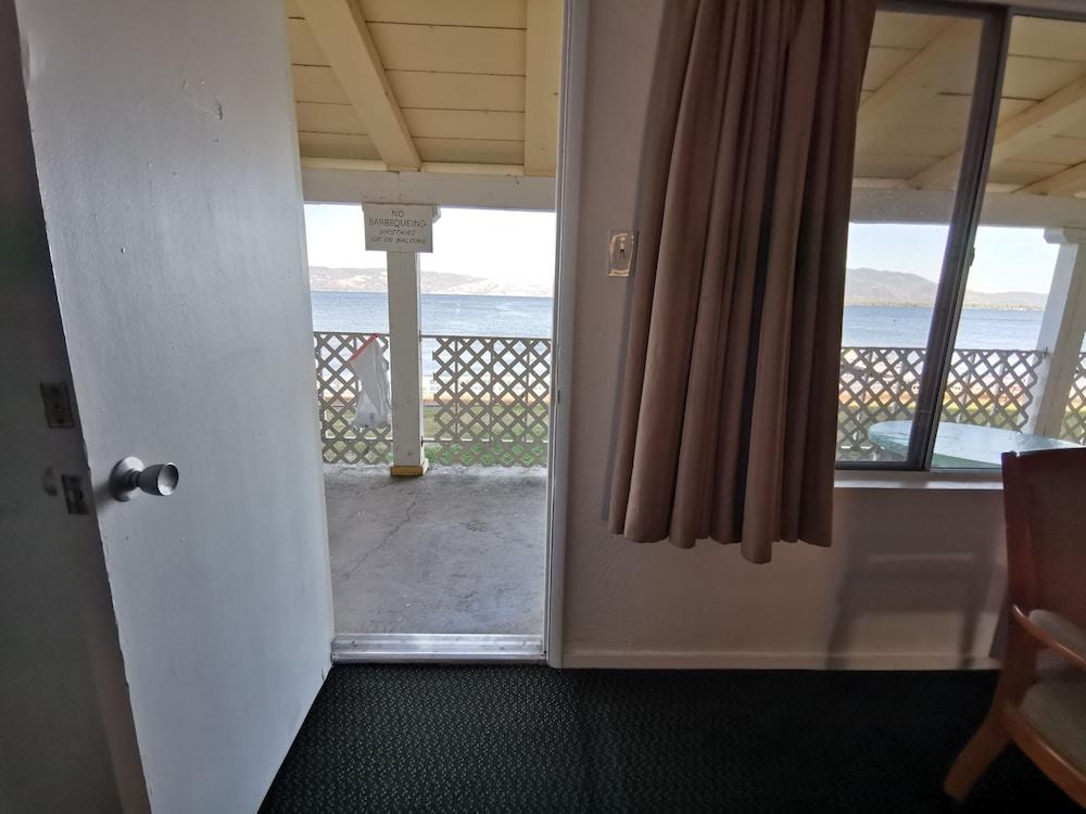 Skylark Shores Resort photo 48