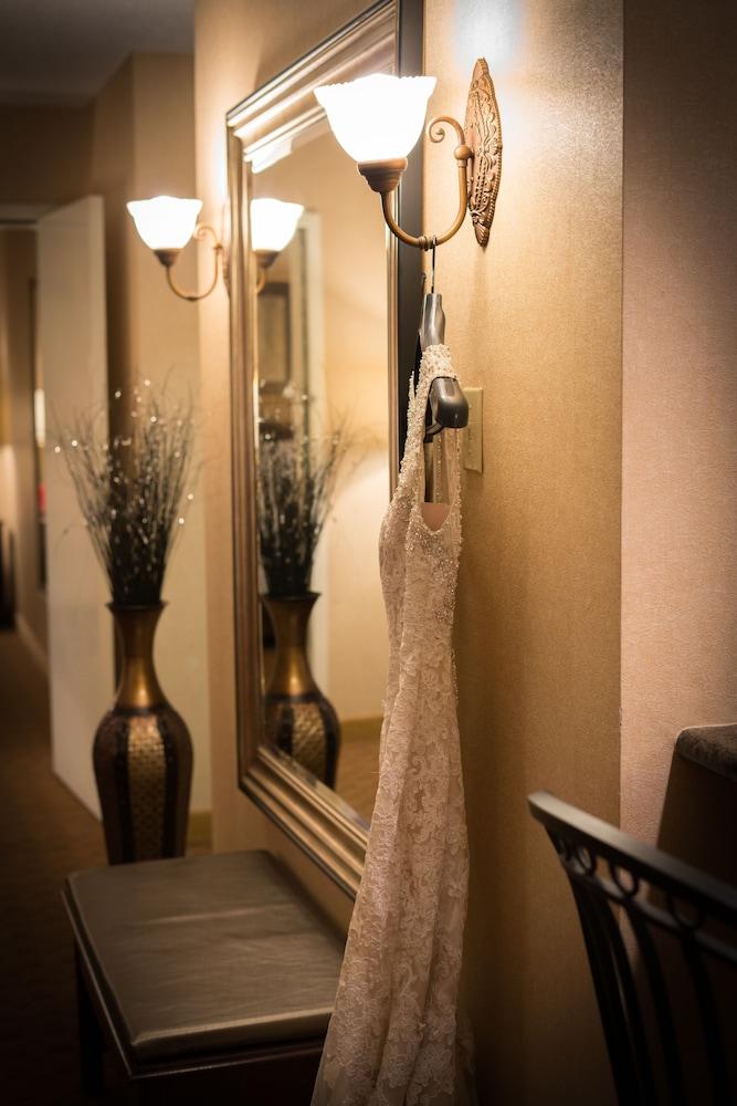 MCM Eleganté Hotel & Suites photo 44