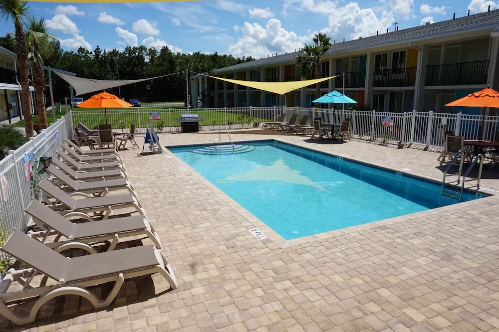 The Smart Stay Inn photo 4