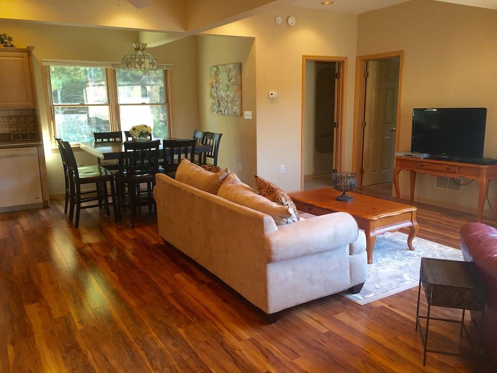 Lake Harmony Inn photo 9