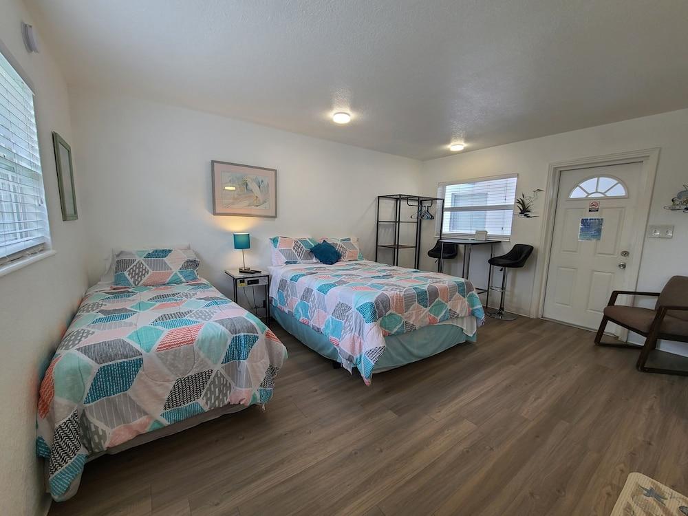 Sun Island Motel photo 2