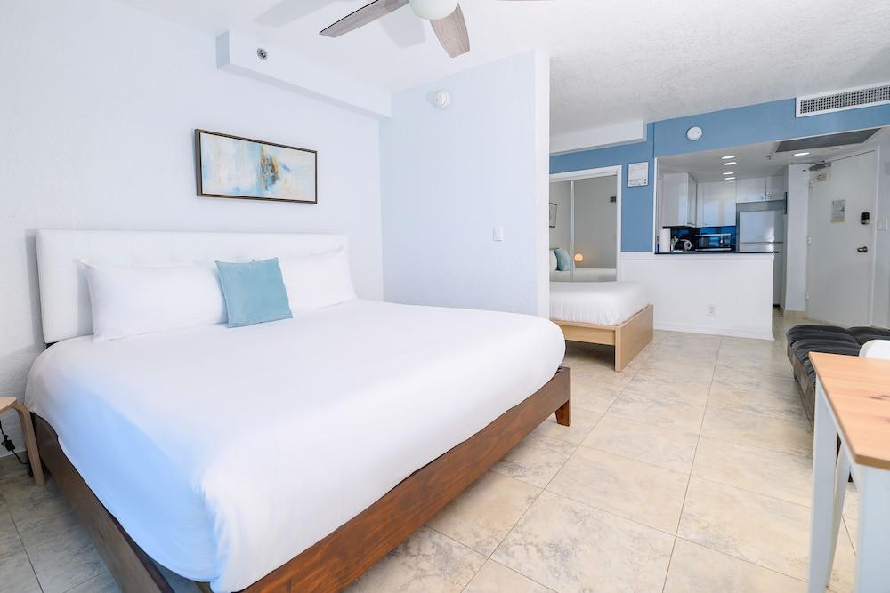 SeaStays Apartments photo 41