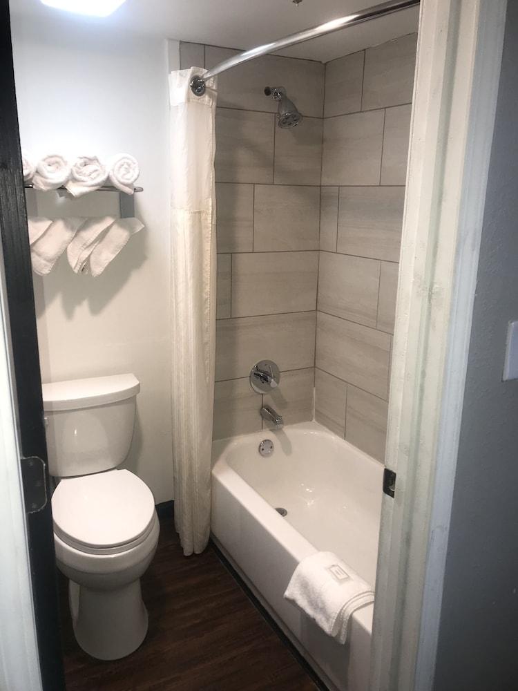 VetteCity Hotel photo 22