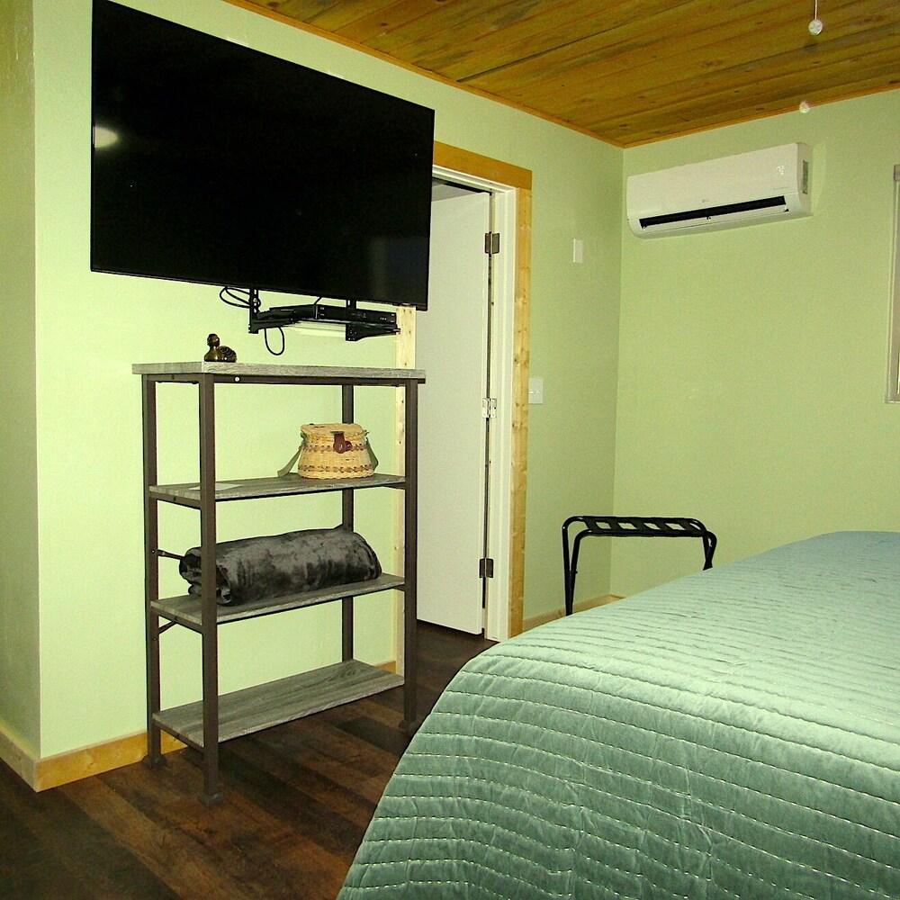 Rusty Buck Inn photo 50