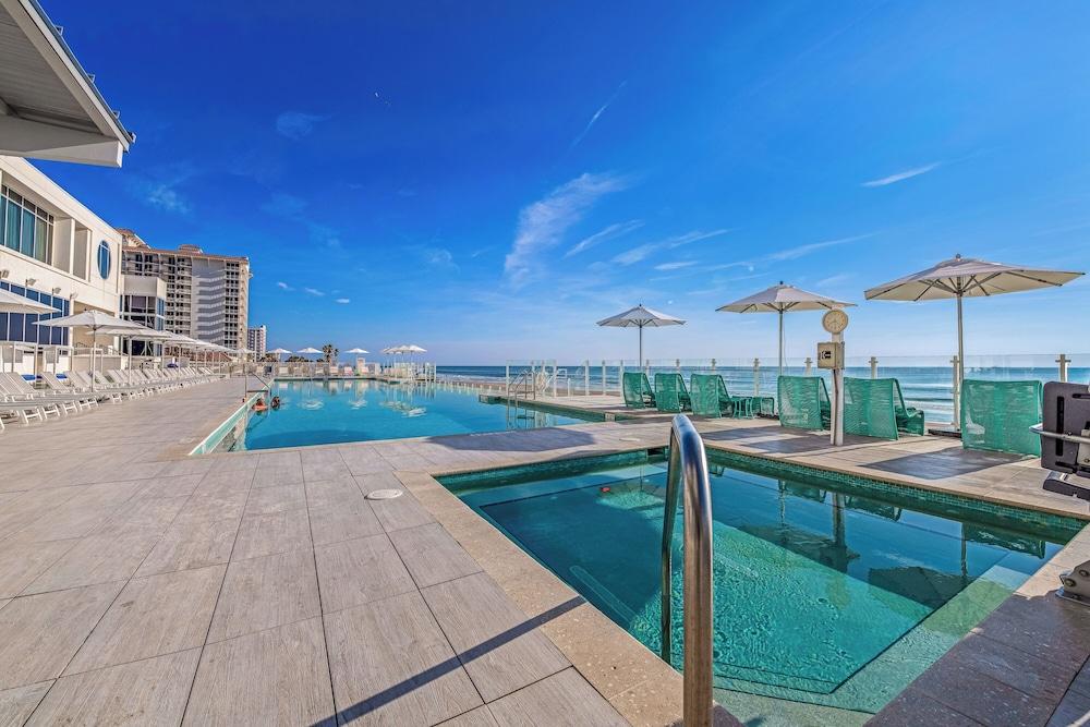 Daytona Grande Oceanfront Resort photo 31