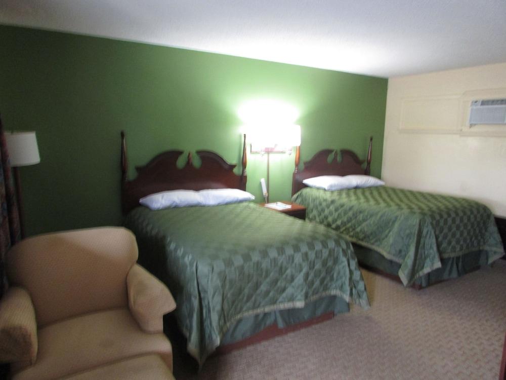 Gas Lite Motel photo 51