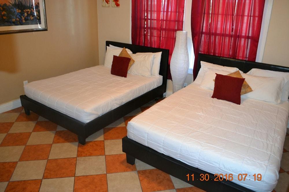 Monterey Inn Hotel photo 64