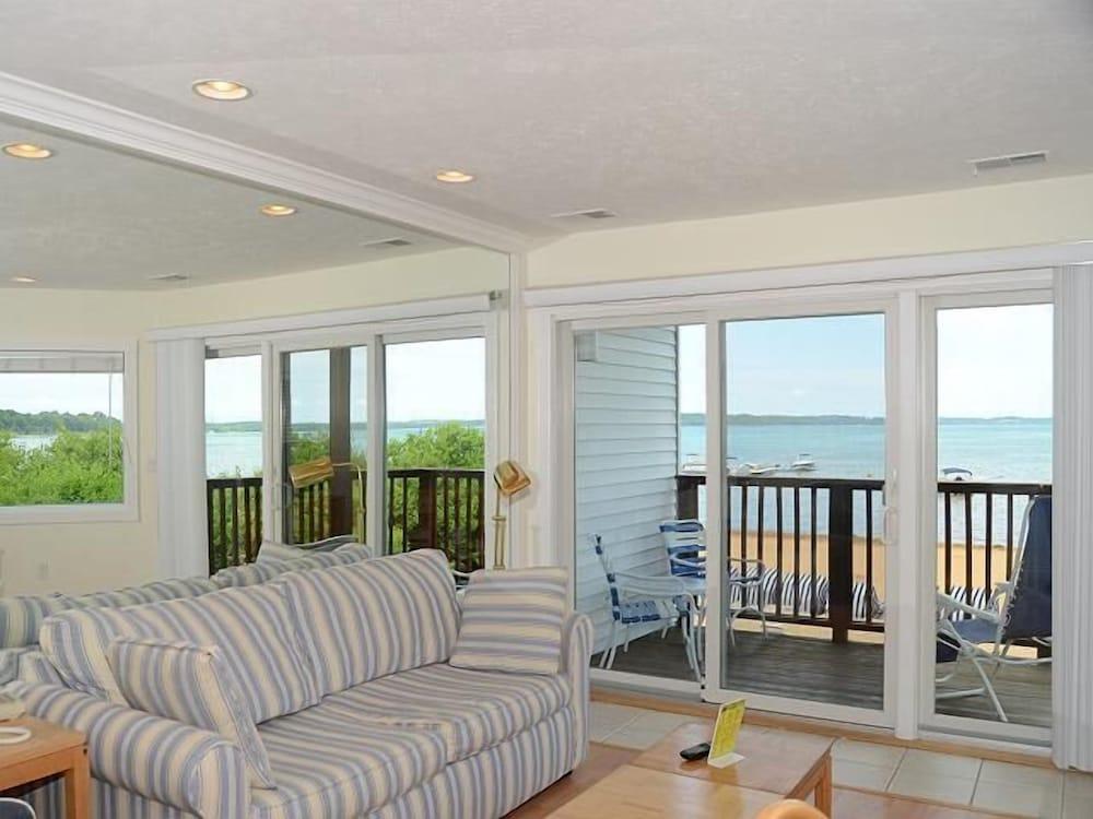 Beach Condominium Hotel photo 71