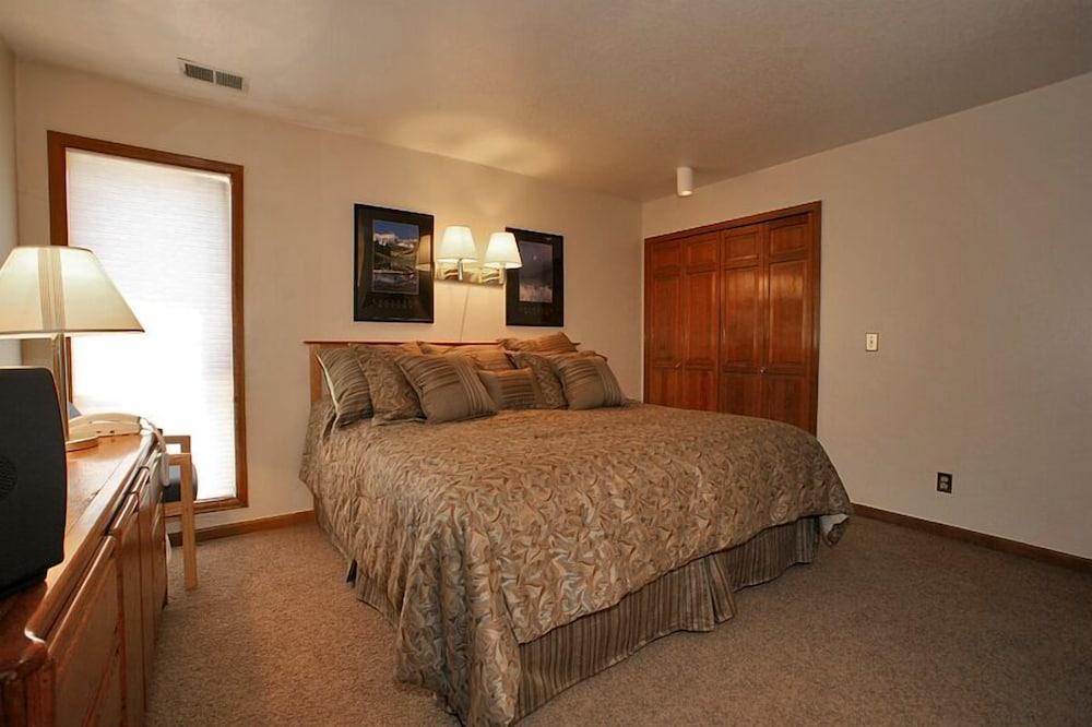 Swan Mountain Resort photo 50