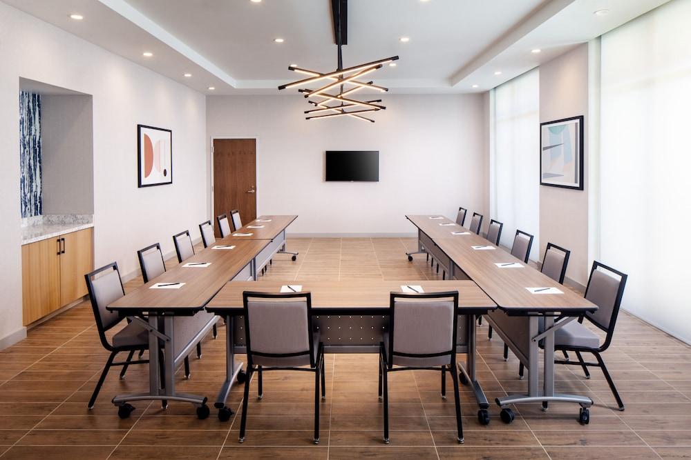 Hyatt Place North Scottsdale photo 8