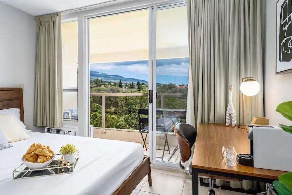 Signature Residences at Maui Banyan photo 8