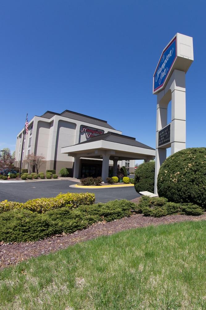 Hampton Inn Winchester-University/Mall Area photo 34